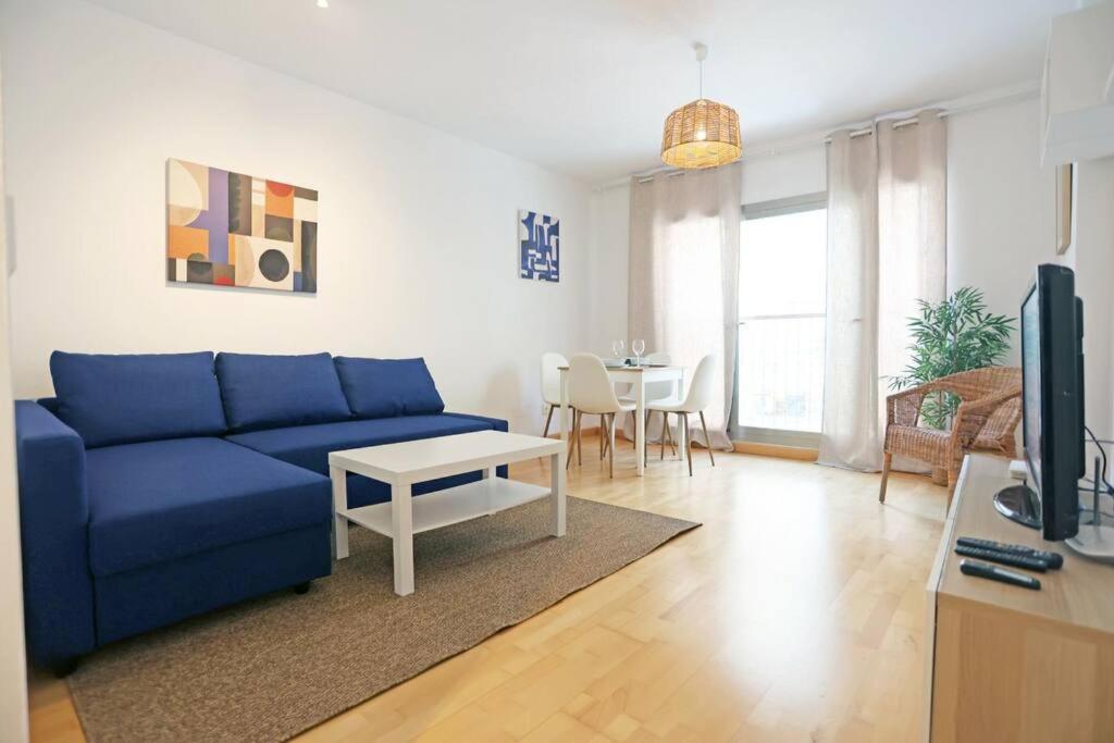Casa Fenicia - Cosy Apartment With Free Private Parking Малага Екстер'єр фото