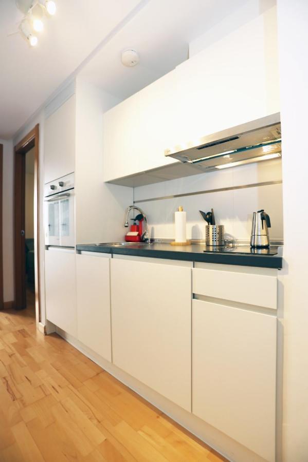 Casa Fenicia - Cosy Apartment With Free Private Parking Малага Екстер'єр фото